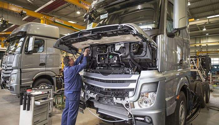 Truck Center